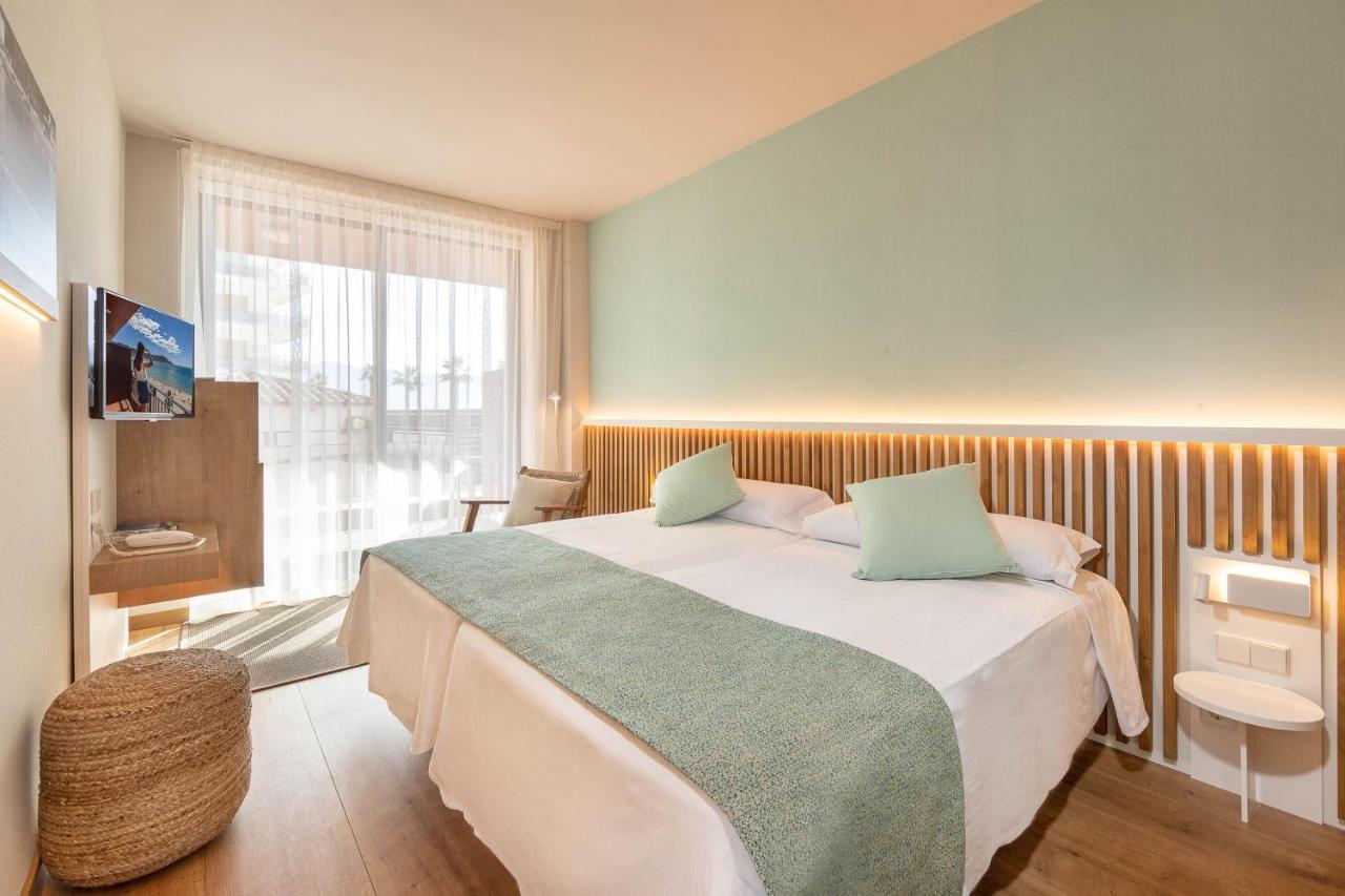 Hotel Montecarlo Spa & Wellness Roses Phòng bức ảnh